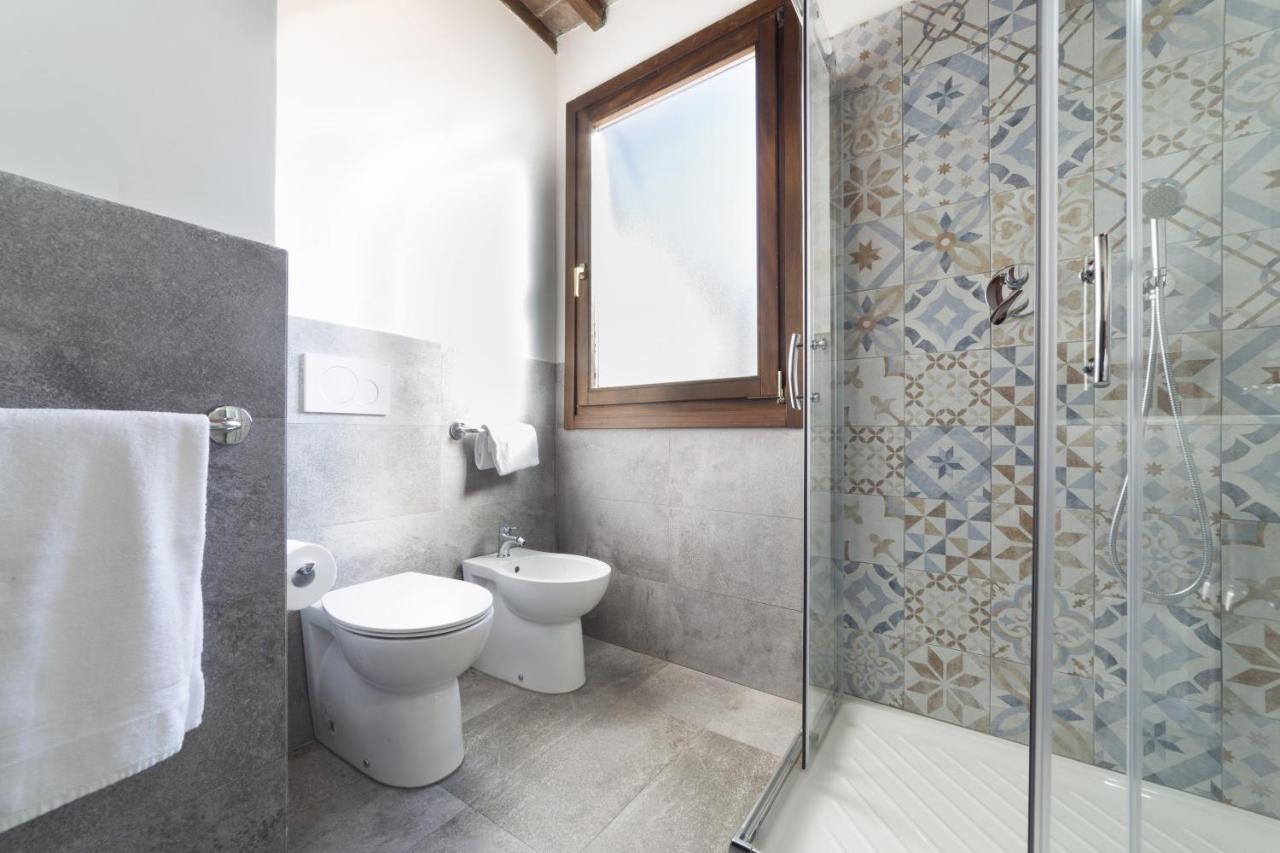 Authentic Flat In The City Center フィレンツェ エクステリア 写真